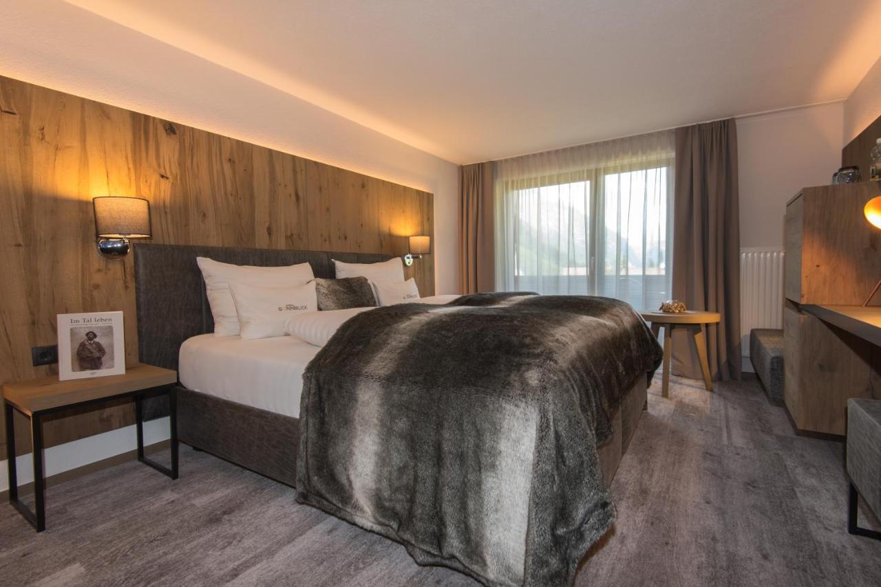 Hotel Sonnblick Sankt Leonhard im Pitztal Exteriör bild